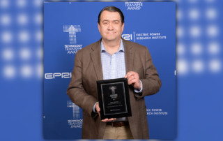 Brian Warner Receives Technology Transfer Award
